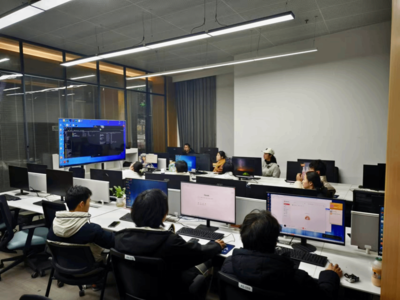 實踐育人 滁州職業技術學院數字媒體系師生赴鳳凰數媒科技（武漢）產教融合企業實踐中心開展實訓營